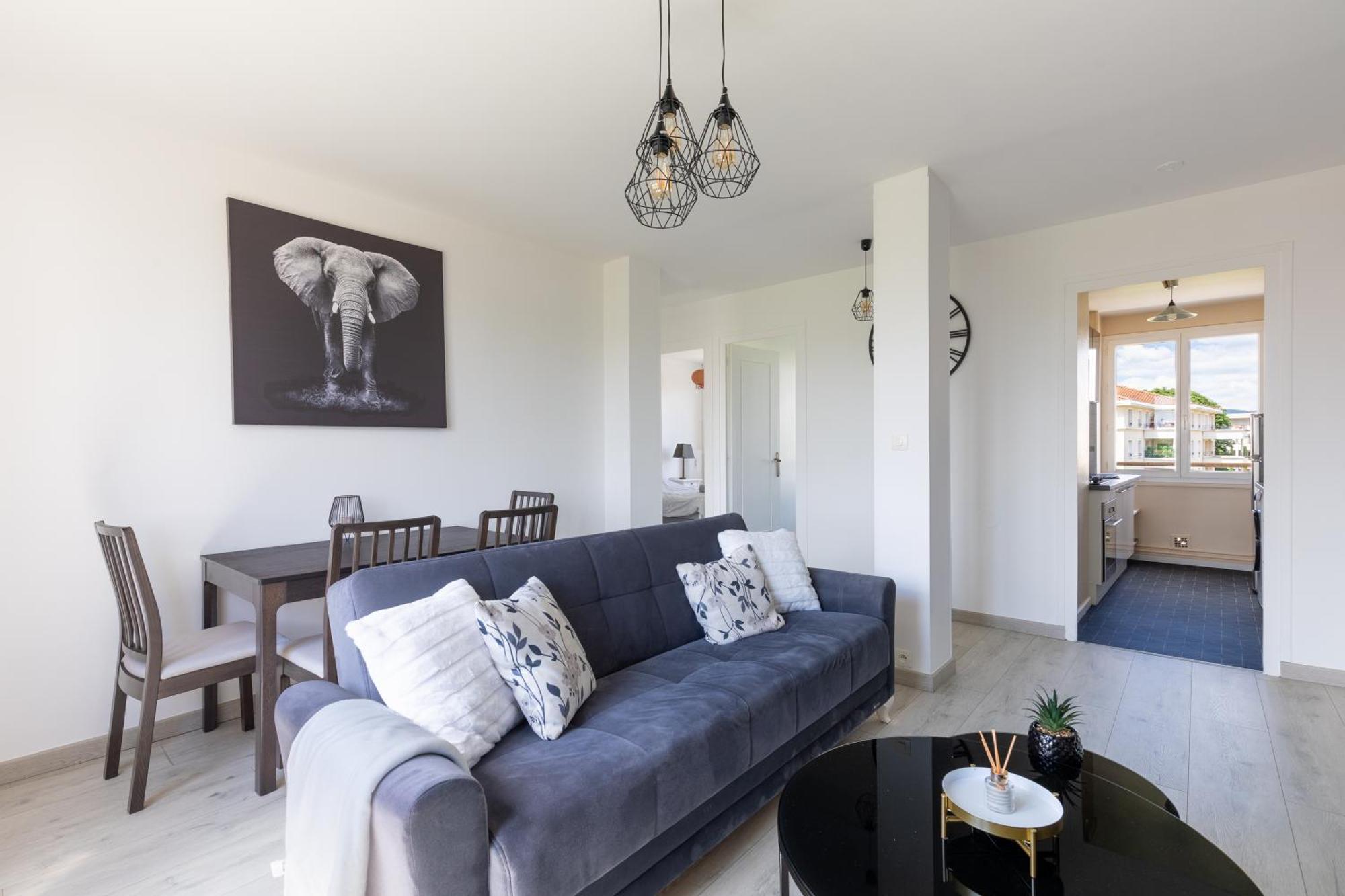 Apartament Proche Autoroute Et Parking Villefranche-sur-Saône Zewnętrze zdjęcie